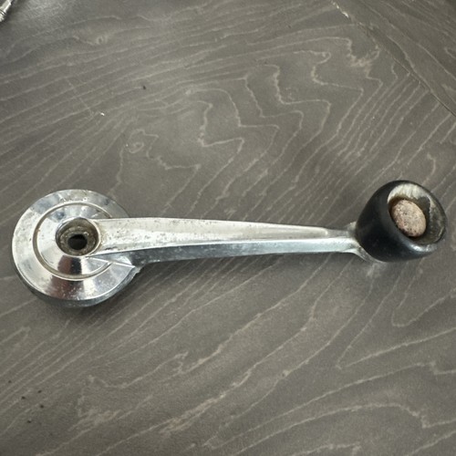Car window crank door - crank, handle